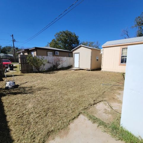 607 Lauderdale Ave, Odessa, TX 79763