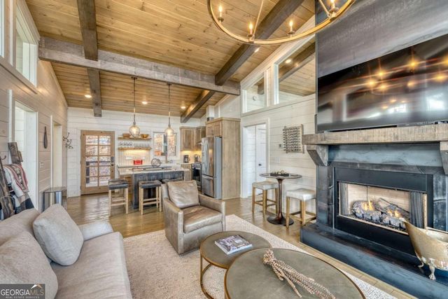 49 Chestnut Overlook 11, Blue Ridge, GA 30513