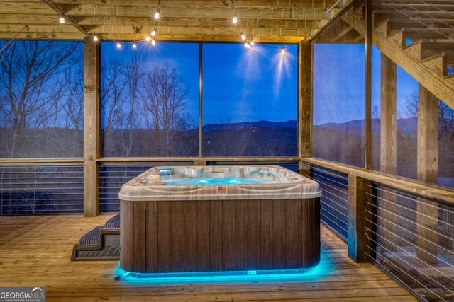 49 Chestnut Overlook 11, Blue Ridge, GA 30513