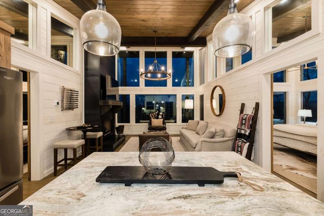 49 Chestnut Overlook 11, Blue Ridge, GA 30513