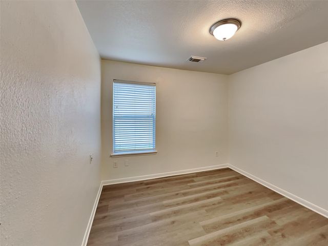 9626 Eaglewood Glen Trail, Sugar Land, TX 77498