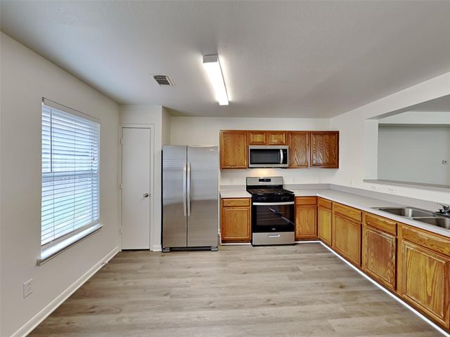 9626 Eaglewood Glen Trail, Sugar Land, TX 77498