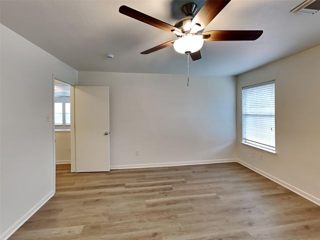 9626 Eaglewood Glen Trail, Sugar Land, TX 77498