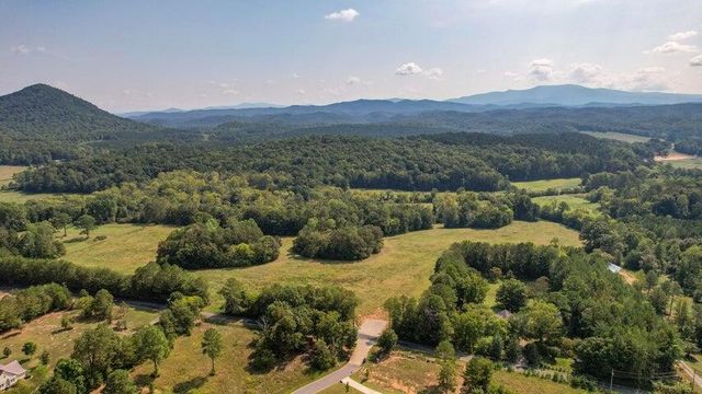 3 Bullens Road, Ocoee, TN 37361