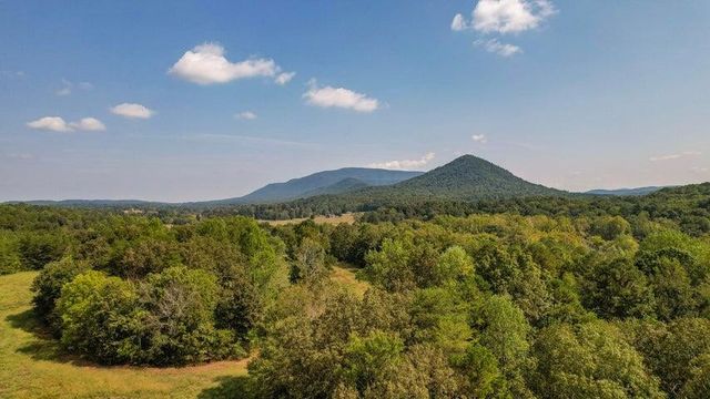 3 Bullens Road, Ocoee, TN 37361