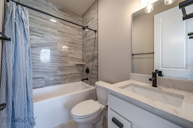 950 White Horse Loop, Bozeman, MT 59718