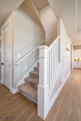 950 White Horse Loop, Bozeman, MT 59718