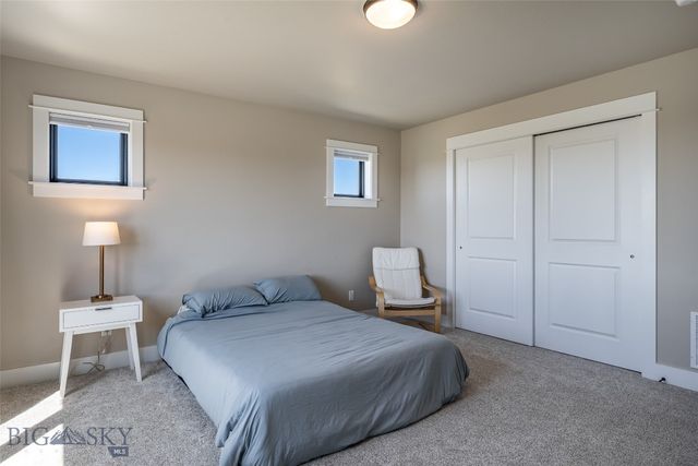 950 White Horse Loop, Bozeman, MT 59718