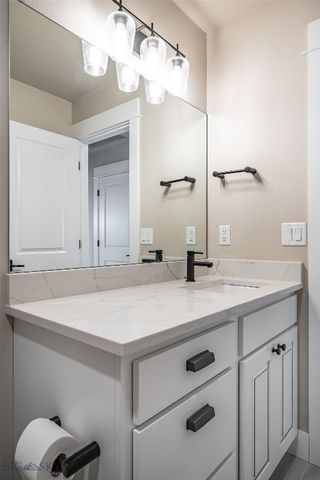 950 White Horse Loop, Bozeman, MT 59718