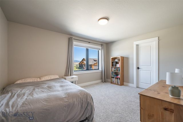 950 White Horse Loop, Bozeman, MT 59718