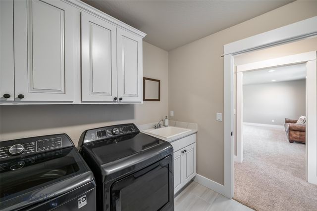 950 White Horse Loop, Bozeman, MT 59718