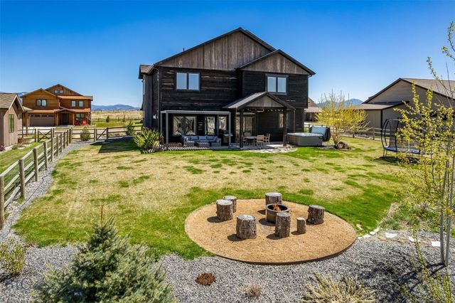 950 White Horse Loop, Bozeman, MT 59718