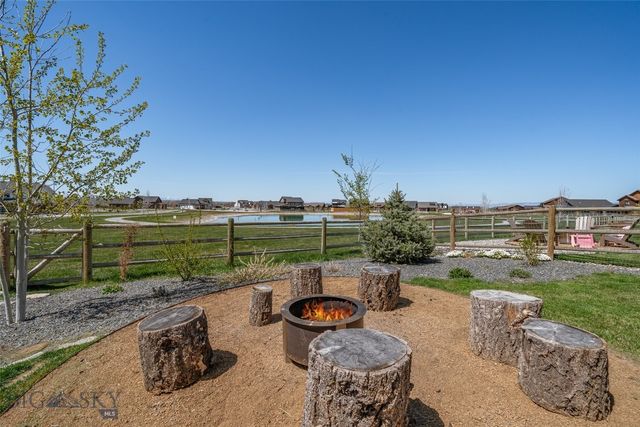 950 White Horse Loop, Bozeman, MT 59718