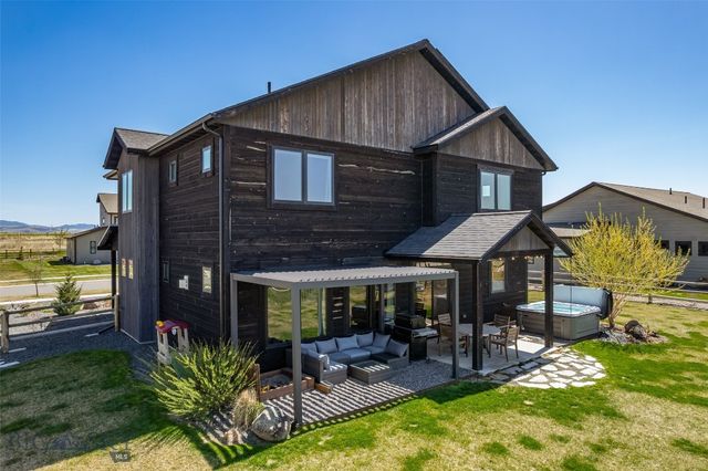 950 White Horse Loop, Bozeman, MT 59718