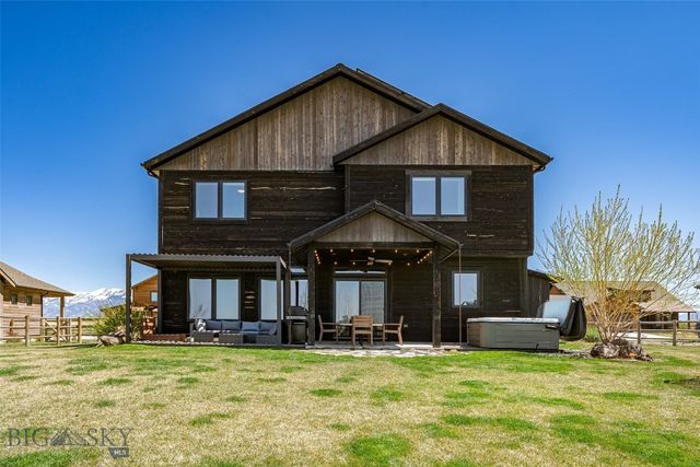 950 White Horse Loop, Bozeman, MT 59718