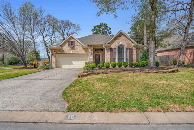 15 E Royal Mews, Conroe, TX 77384