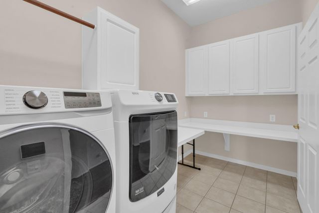 15 E Royal Mews, Conroe, TX 77384