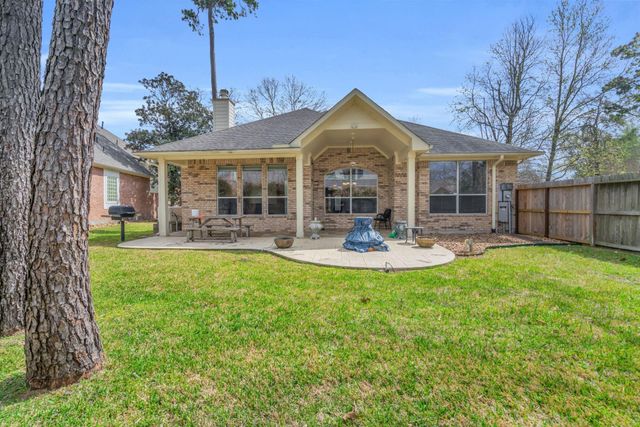 15 E Royal Mews, Conroe, TX 77384