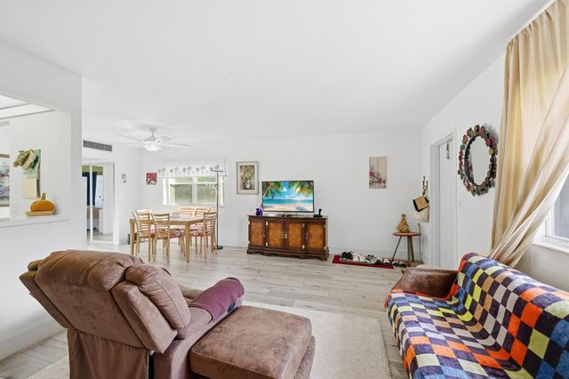 374 Tuscany G G, Delray Beach, FL 33446