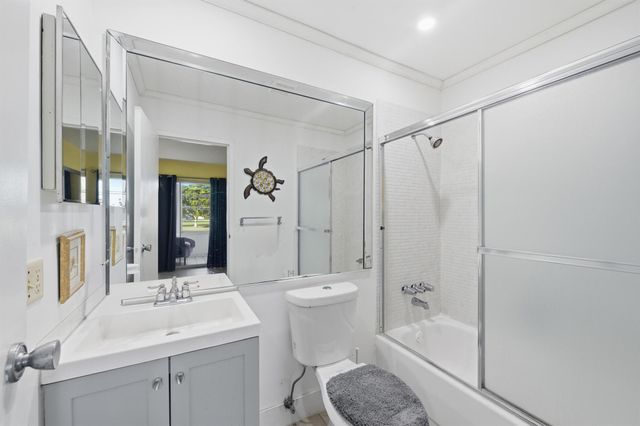 374 Tuscany G G, Delray Beach, FL 33446