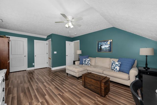 2308 Foxworth Ct, Murfreesboro, TN 37127