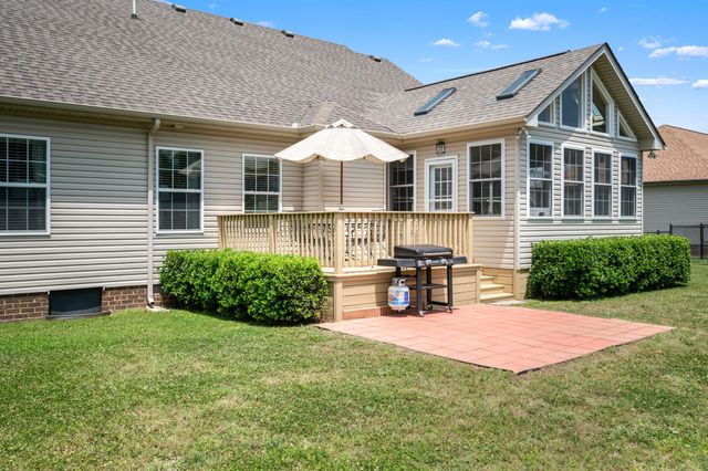 2308 Foxworth Ct, Murfreesboro, TN 37127