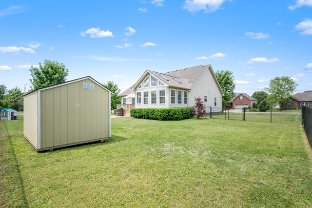 2308 Foxworth Ct, Murfreesboro, TN 37127