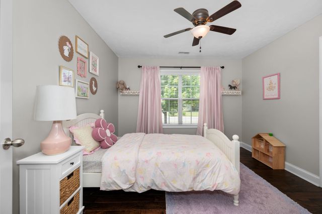 2308 Foxworth Ct, Murfreesboro, TN 37127