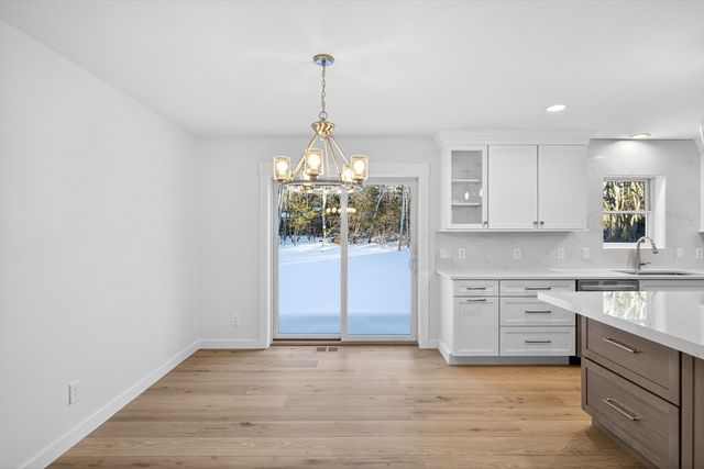 68 Hilltop, Barnstable, MA 02648