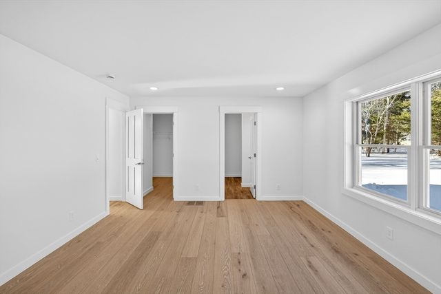 68 Hilltop, Barnstable, MA 02648