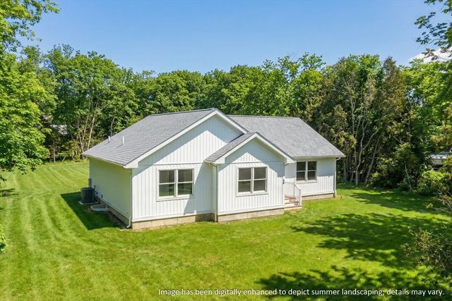 68 Hilltop, Barnstable, MA 02648