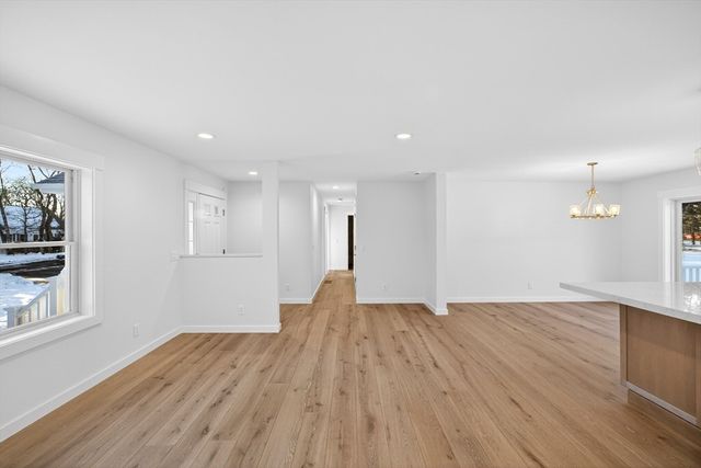 68 Hilltop, Barnstable, MA 02648