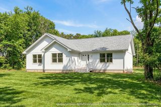 68 Hilltop, Barnstable, MA 02648