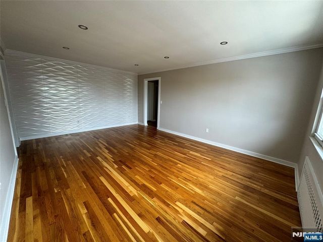 2 Carlen Court 2, Fairview, NJ 07022