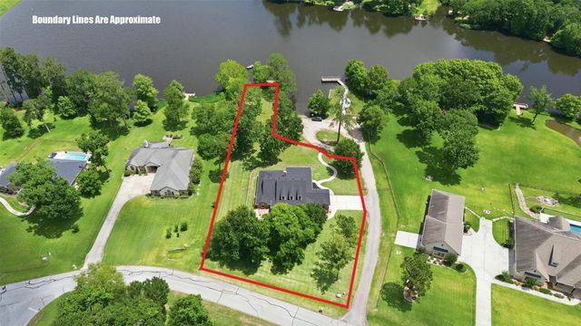 1417 Sapphire Shores, Willis, TX 77378