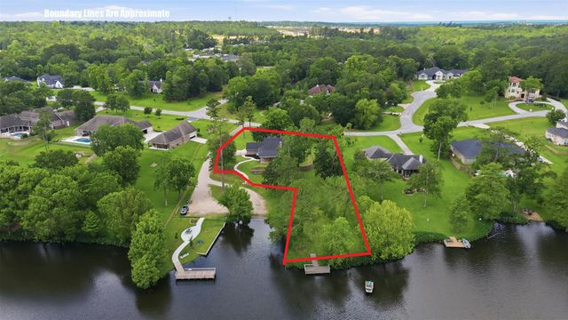 1417 Sapphire Shores, Willis, TX 77378