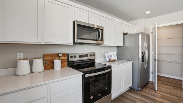 2347 SE Billings Place, West Des Moines, IA 50265