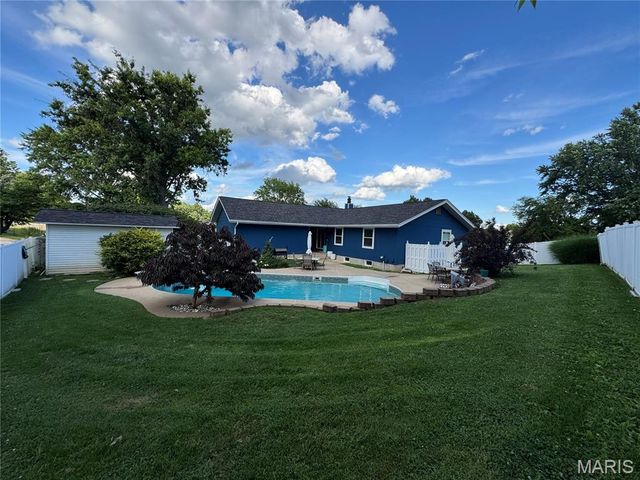 225 Timberidge Drive, St Peters, MO 63376