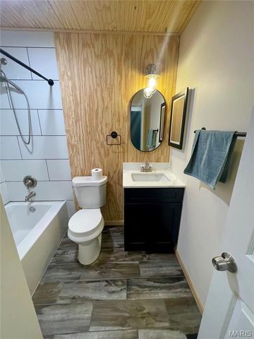 225 Timberidge Drive, St Peters, MO 63376