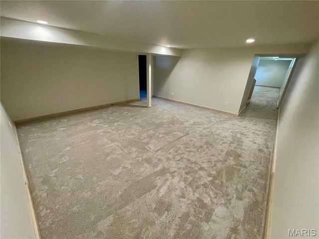 225 Timberidge Drive, St Peters, MO 63376