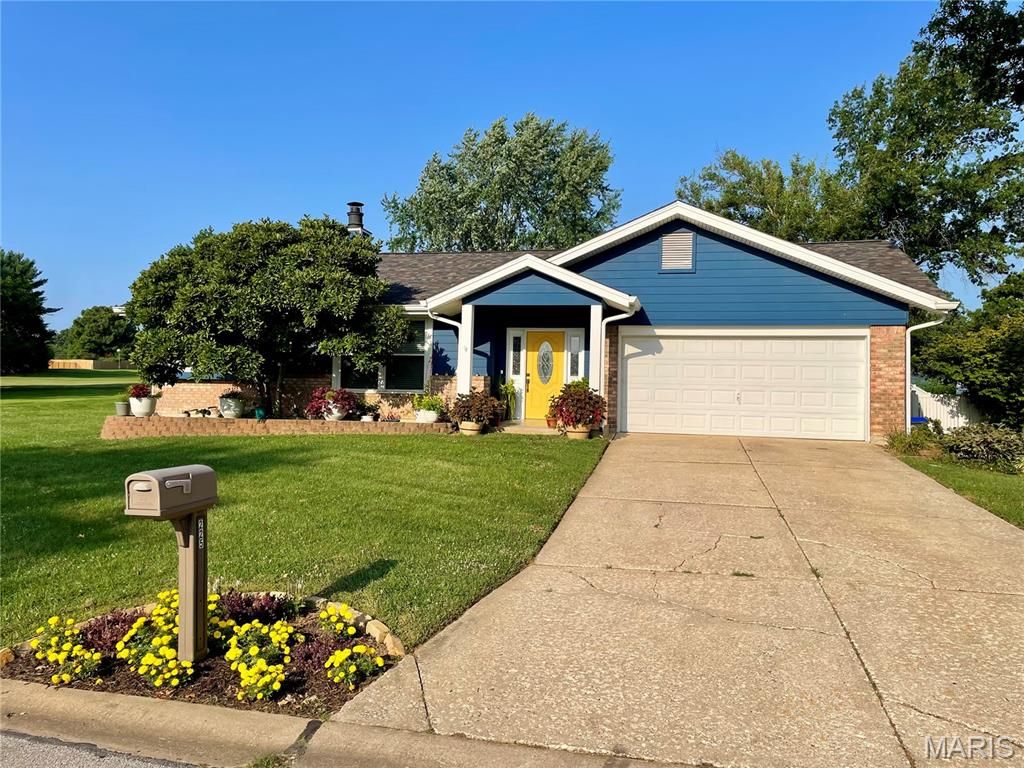 225 Timberidge Drive, St Peters, MO 63376