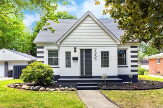 9955 Arnold, Redford Charter Township, MI 48239