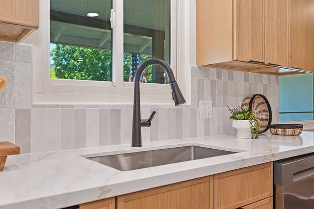 5617 Rosedale Way, Sacramento, CA 95822