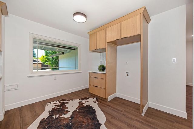 5617 Rosedale Way, Sacramento, CA 95822