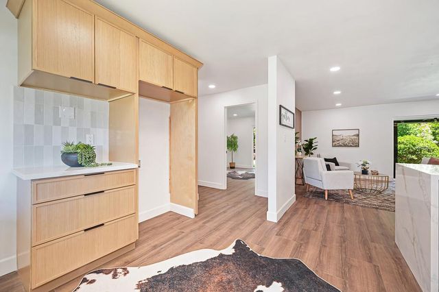 5617 Rosedale Way, Sacramento, CA 95822