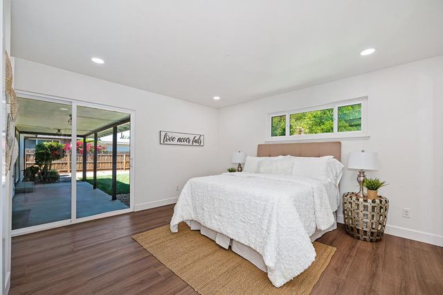 5617 Rosedale Way, Sacramento, CA 95822