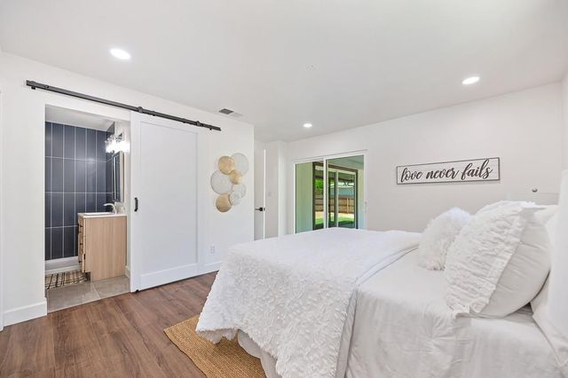 5617 Rosedale Way, Sacramento, CA 95822