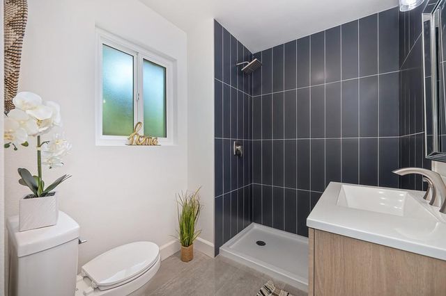 5617 Rosedale Way, Sacramento, CA 95822