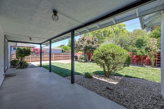 5617 Rosedale Way, Sacramento, CA 95822