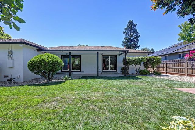 5617 Rosedale Way, Sacramento, CA 95822